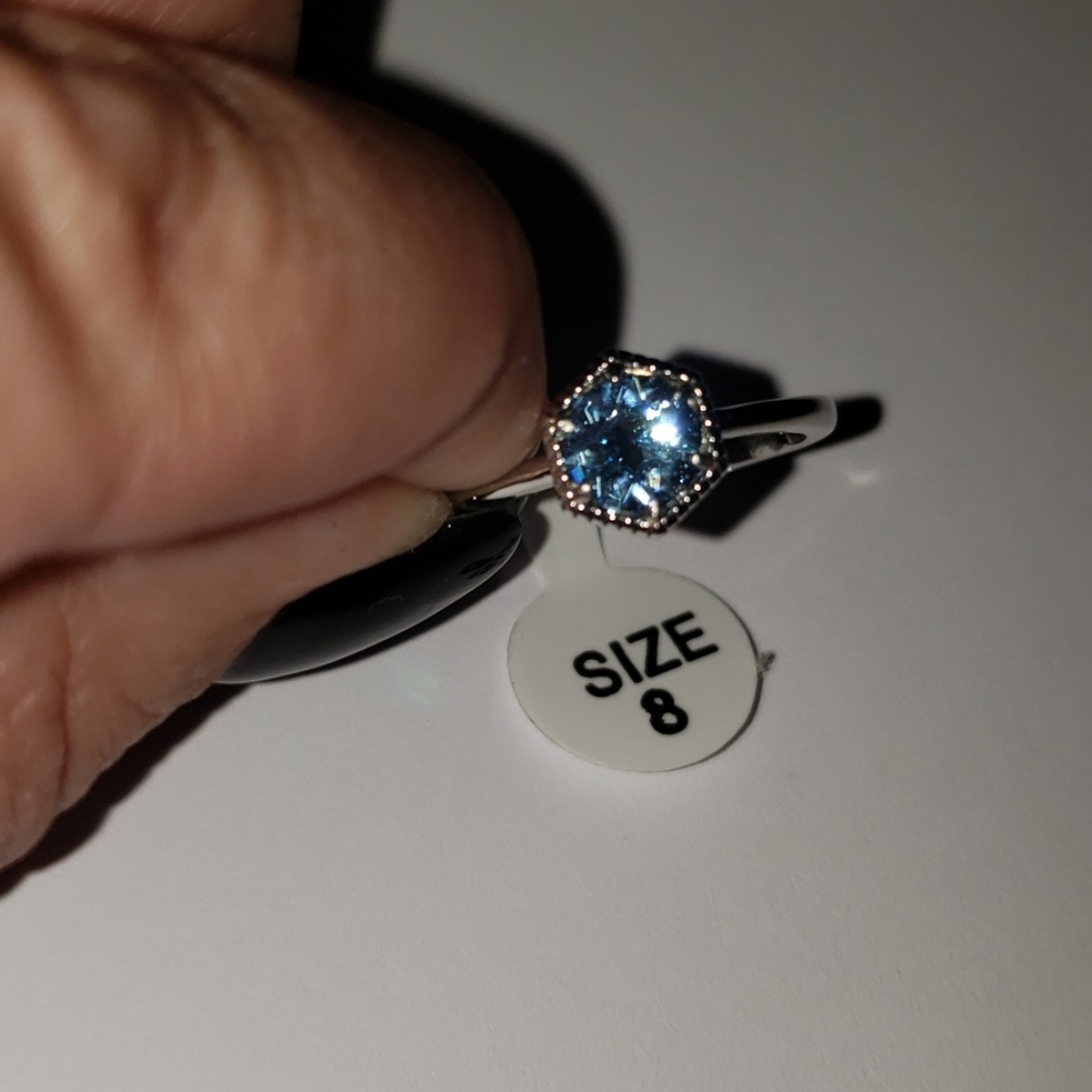 Fragrant jewels ring from "no bad days" collection